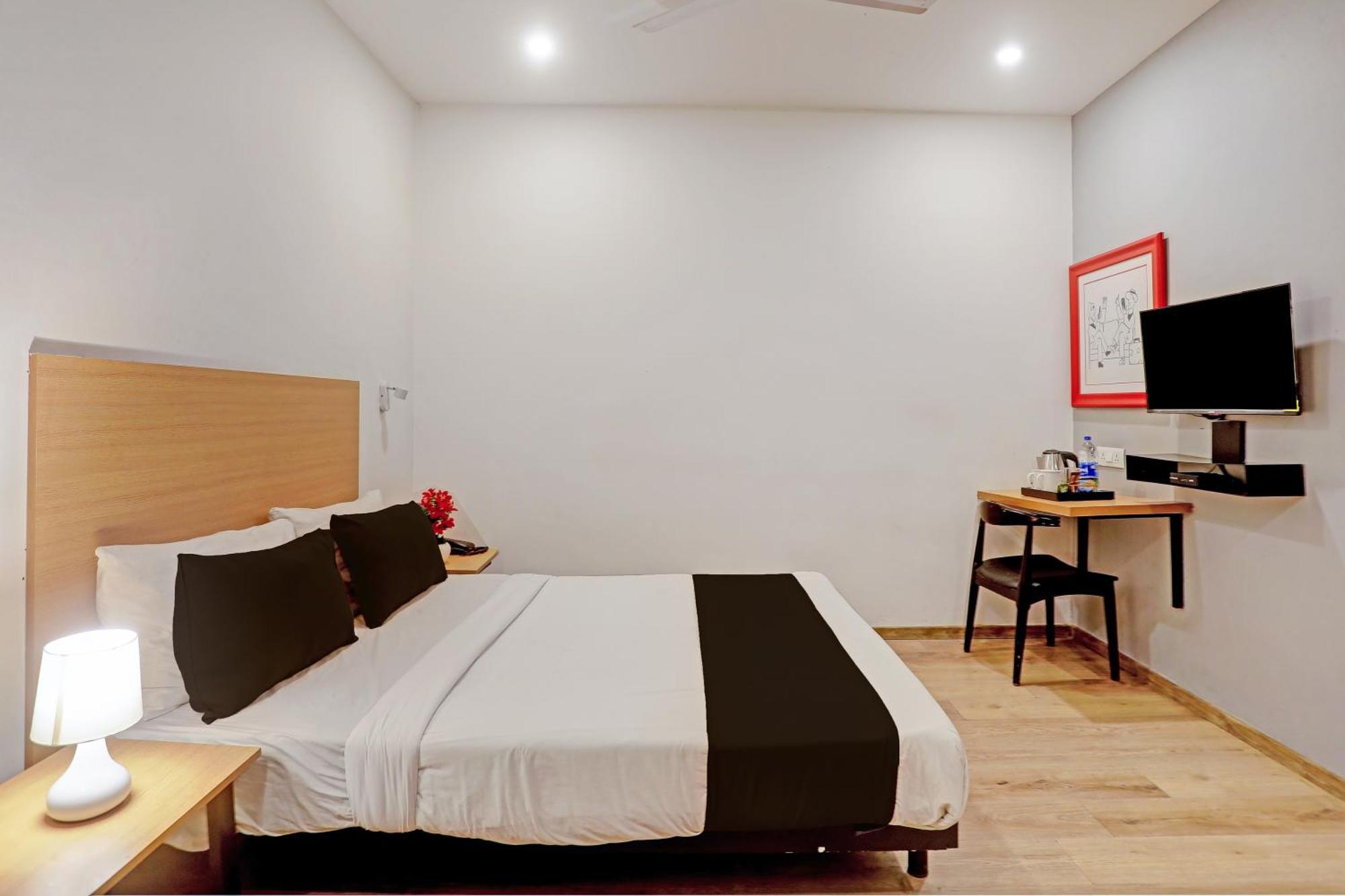 Townhouse Near Secunderabad Railway Station, Yashoda Hospital, Patny Centre Экстерьер фото